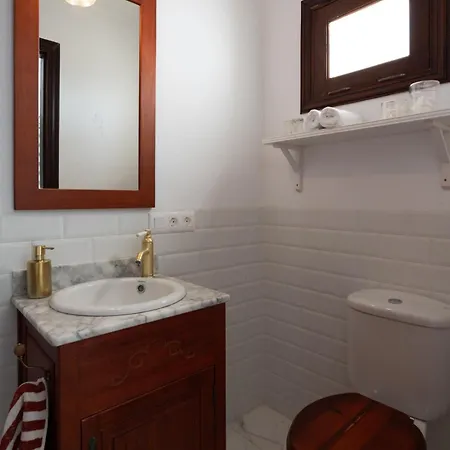 בית נופש La Casa Nostra - Family Oriented House In Quiet Area