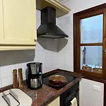 La Casa Nostra - Family Oriented House In Quiet Area 別荘