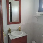 La Casa Nostra - Family Oriented House In Quiet Area 別荘