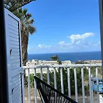別荘 La Casa Nostra - Family Oriented House In Quiet Area バハマル