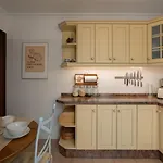 La Casa Nostra - Family Oriented House In Quiet Area 別荘