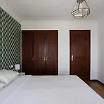 La Casa Nostra - Family Oriented House In Quiet Area * バハマル
